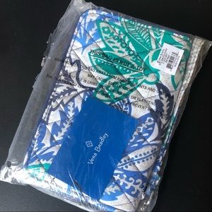 Vera Bradley RFID Grab&Go Wristlet NEW IN PCKAGING